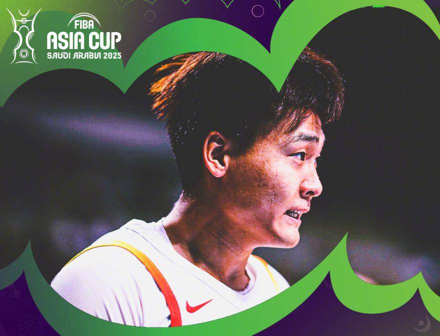 九游-姆巴佩在G2比赛中出色防守，出色发挥引发热议！赢得满堂喝彩(姆巴佩大爆发独造4球)