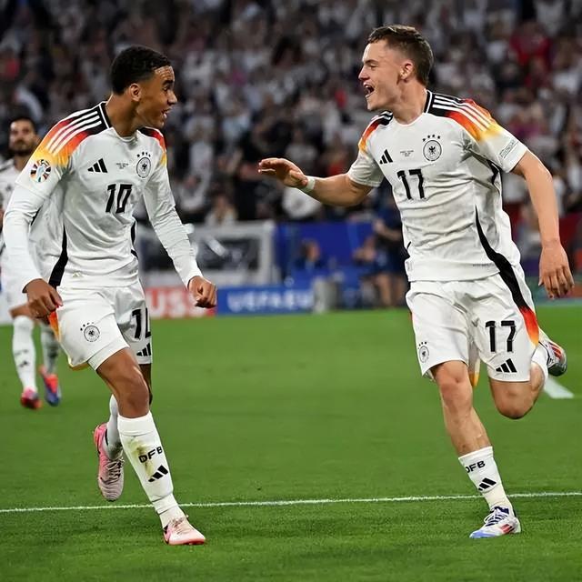 九游-西亚卡姆新星回归赛场表现惊艳，澳大利亚队未来可期！的简单介绍